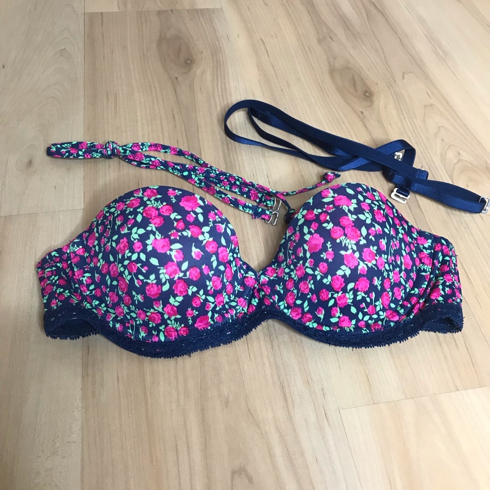 Victoria’s Secret PINK Rose Multi-Way Plunge Bra